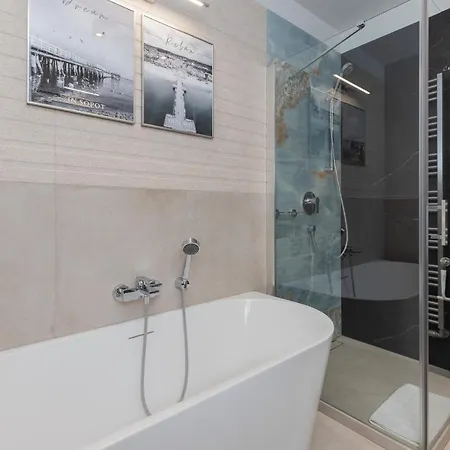 Διαμέρισμα With Balcony Near The In By Renters Σόποτ