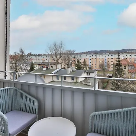 Daire With Balcony Near The In By Renters *