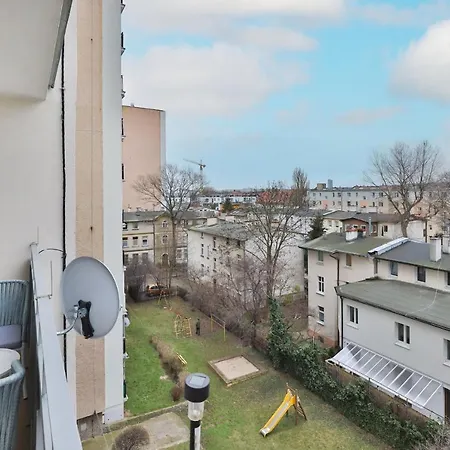 Appartement With Balcony Near The In By Renters