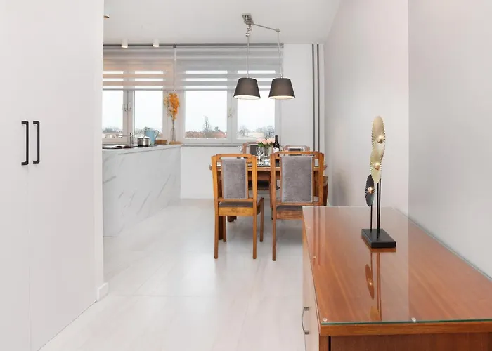 With Balcony Near The In By Renters *